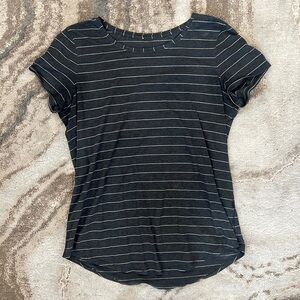 Lululemon top